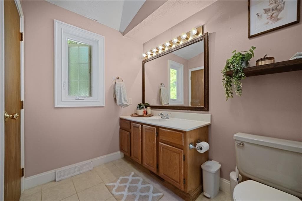 Single Family Residence at 1720 Harkney Hill Road, Coventry, photo 25 of 50
