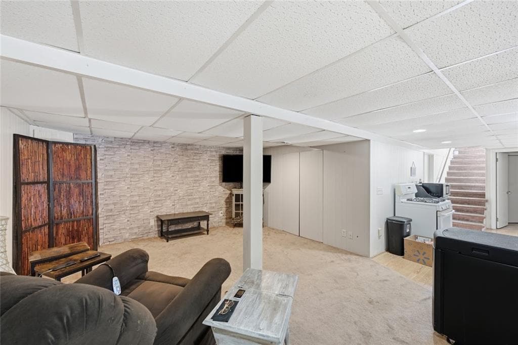 Single Family Residence at 291 Nausauket Road, Warwick, photo 22 of 35