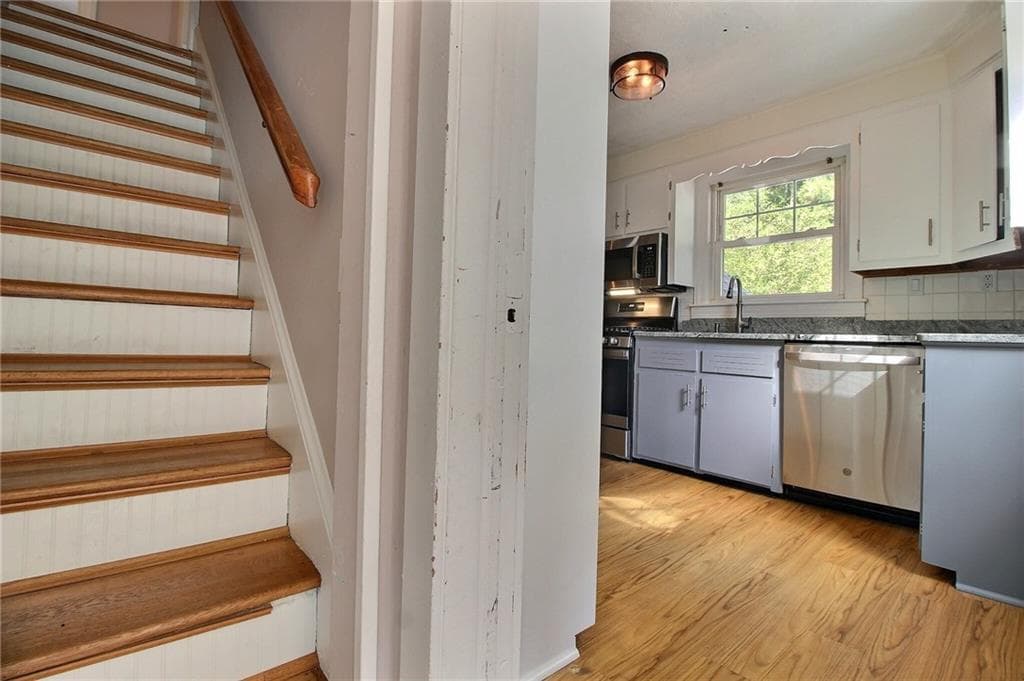 Single Family Residence at 60 Narragansett Avenue, Westerly, photo 27 of 46