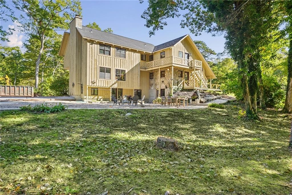 Single Family Residence at 334 Ministerial Road, South Kingstown, photo 6 of 50