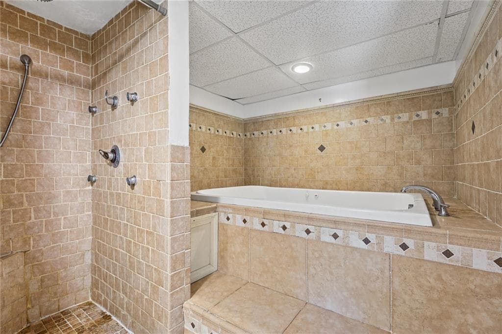 Single Family Residence at 334 Ministerial Road, South Kingstown, photo 34 of 50