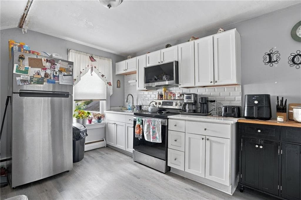 Multi Family at 15 Taft Street, Coventry, photo 21 of 43