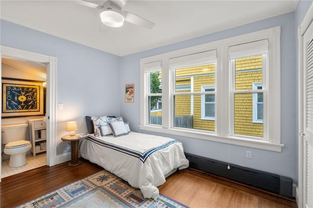 Single Family Residence at 4 Friendship Street, Newport, photo 17 of 35
