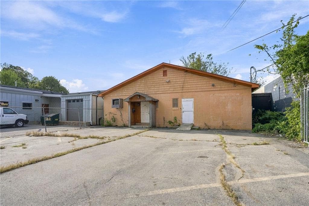 Commercial at 165 Ridge Street, Providence, photo 15 of 16