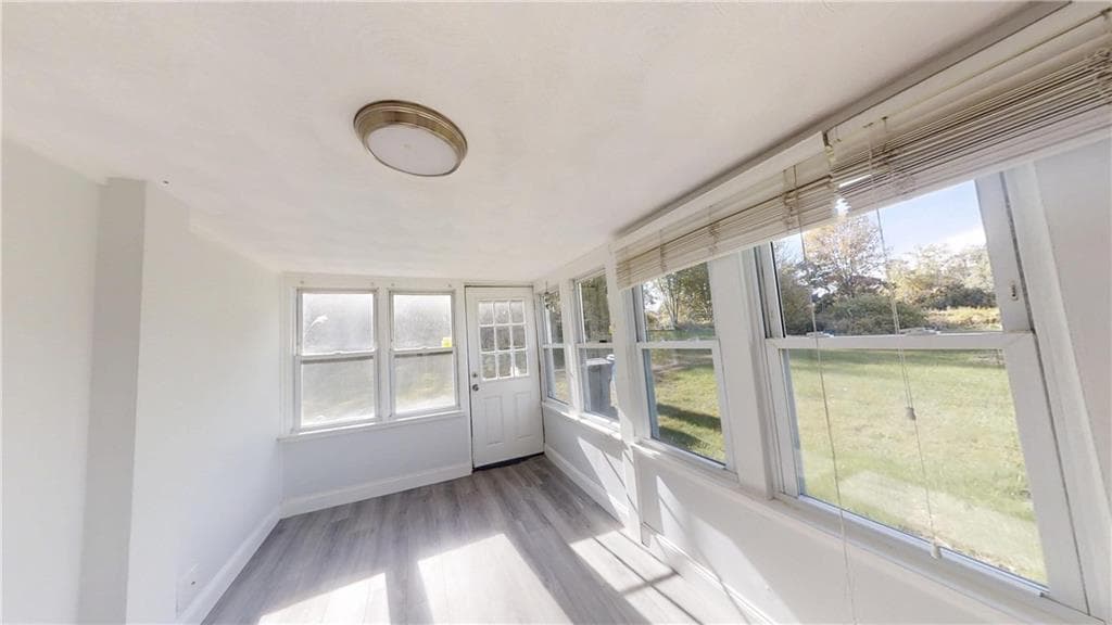 Single Family Residence at 425 Hope Road, Cranston, photo 6 of 16