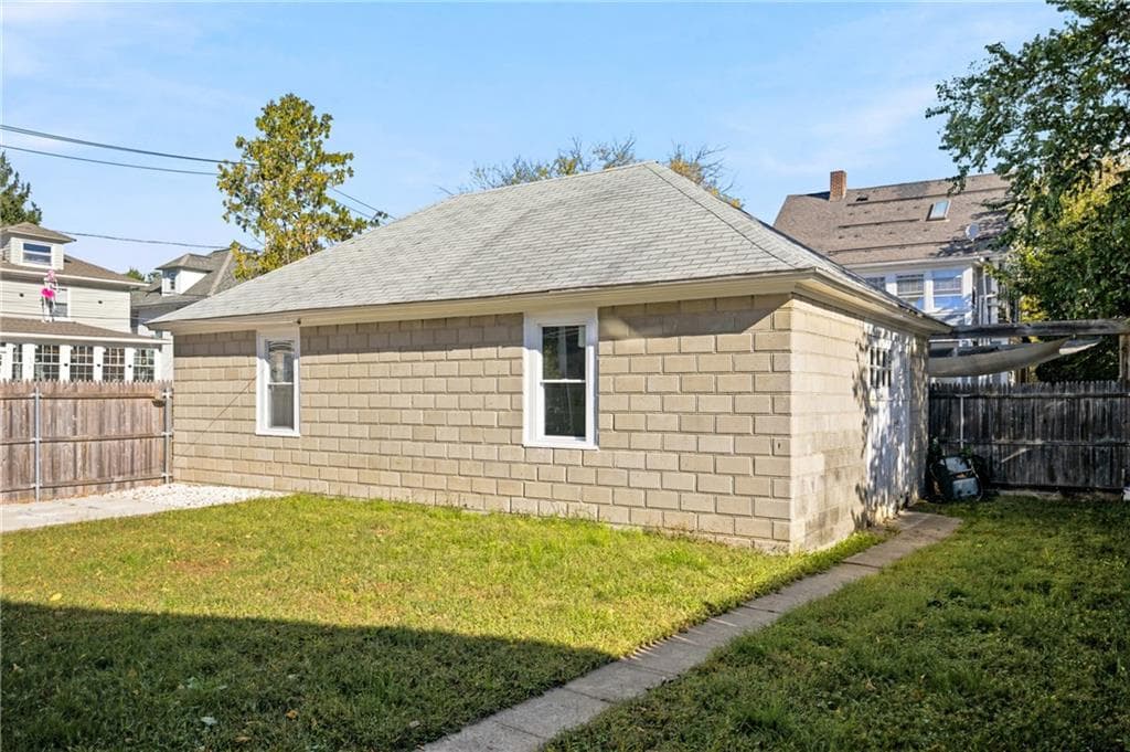 Single Family Residence at 53 Edgewood Avenue, Cranston, photo 23 of 28
