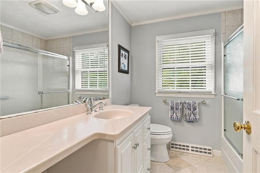 Single Family Residence at 1 Kings Row, Cumberland, photo 33 of 48