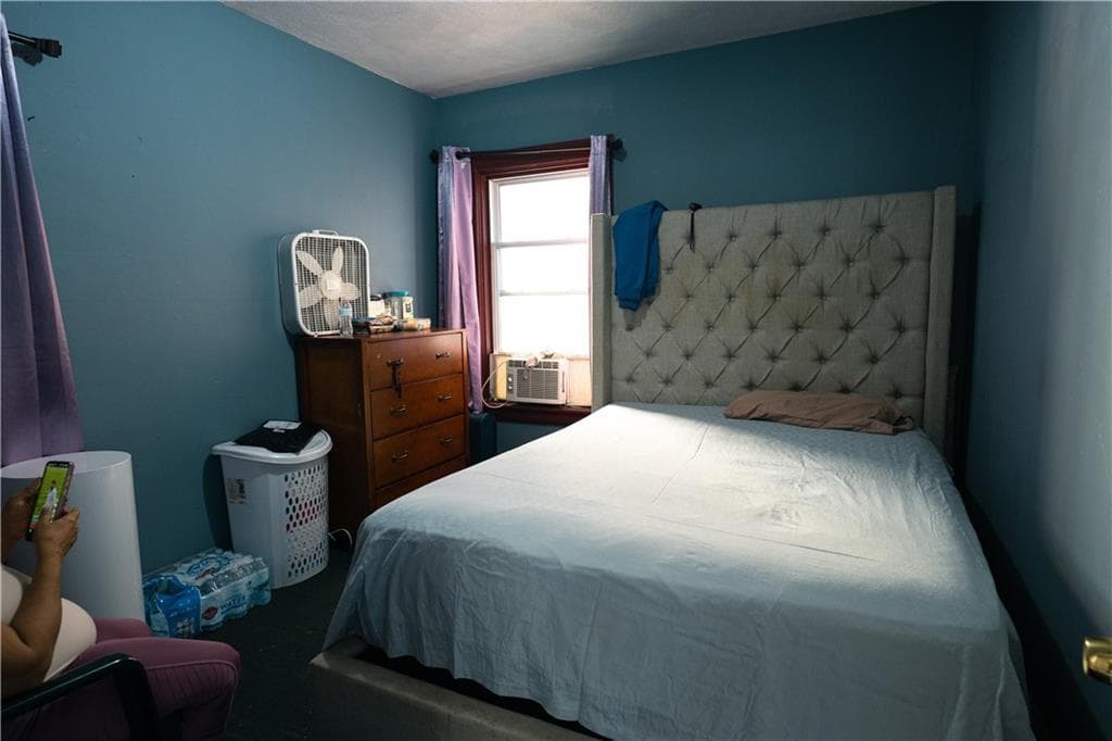 Multi Family at 9 Steuben Street, Providence, photo 9 of 34