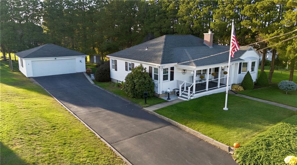 Single Family Residence at Single Family Residence, Westerly, photo 4 of 22