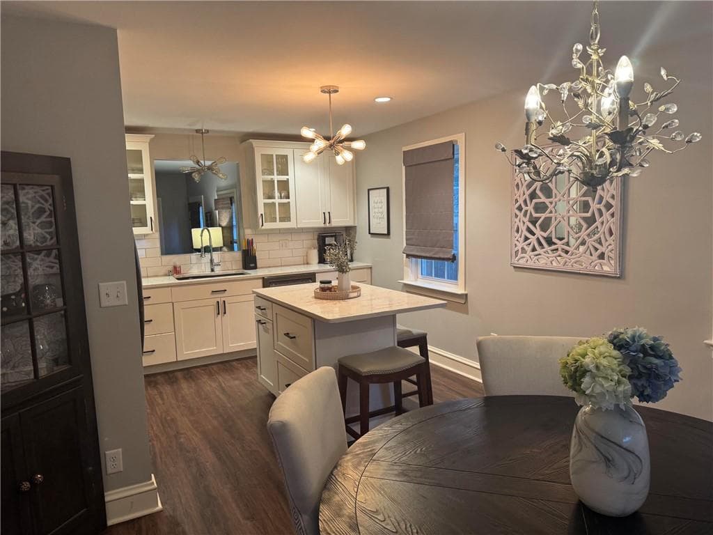 Single Family Residence at 55 Knollwood Avenue, Cranston, photo 2 of 50