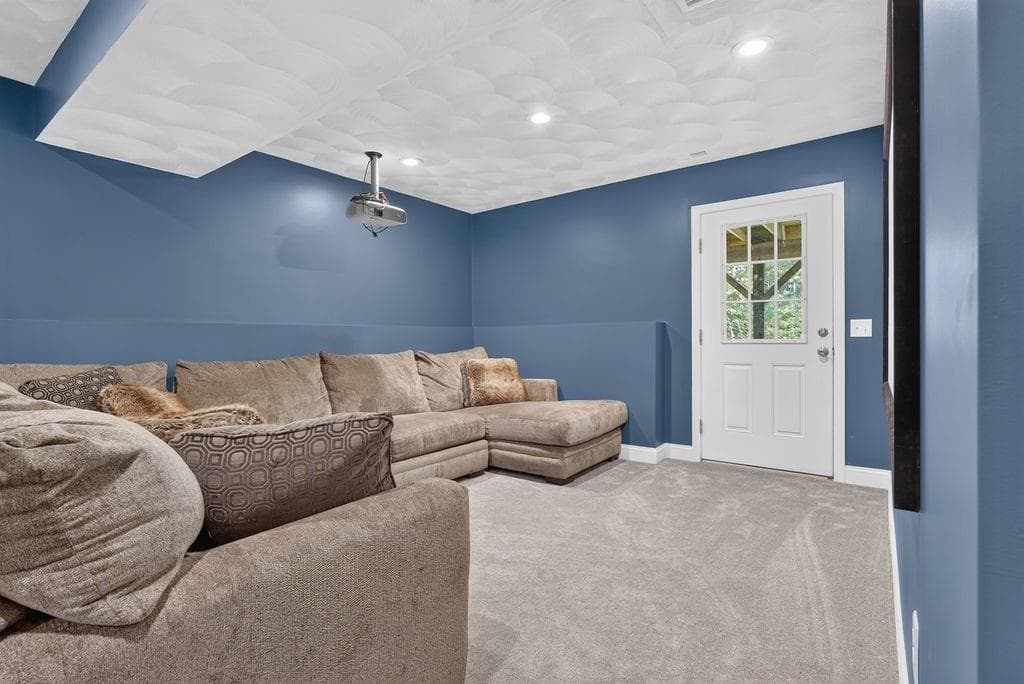 Single Family Residence at 427 Log Road, Smithfield, photo 36 of 50