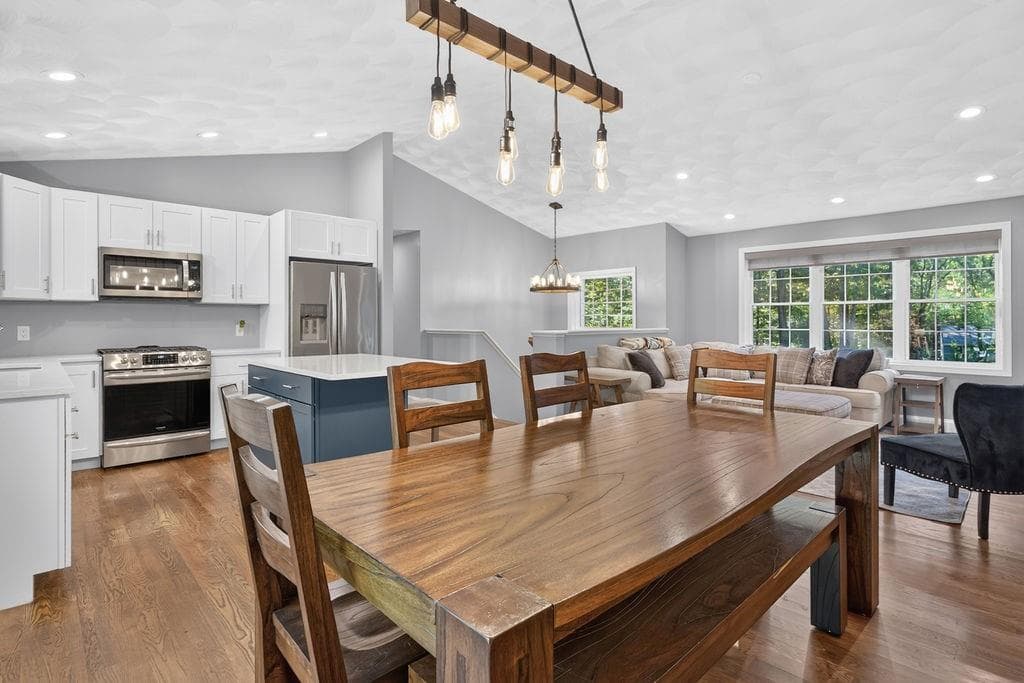 Single Family Residence at 427 Log Road, Smithfield, photo 15 of 50