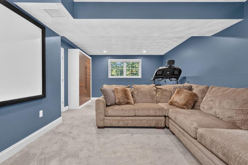 Single Family Residence at 427 Log Road, Smithfield, photo 35 of 50
