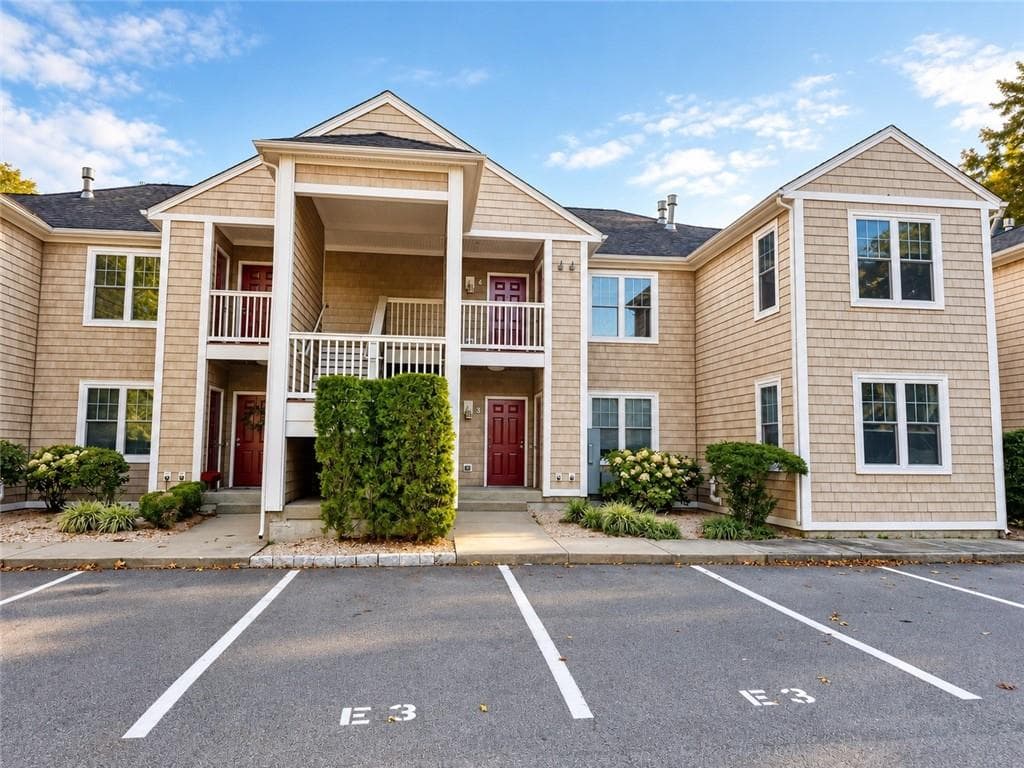 Condominium at 70 Turner Street UNIT E-3, Warwick, photo 21 of 21
