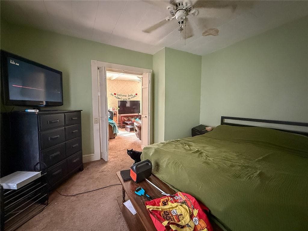 Multi Family at 333 Cass Avenue, Woonsocket, photo 10 of 27