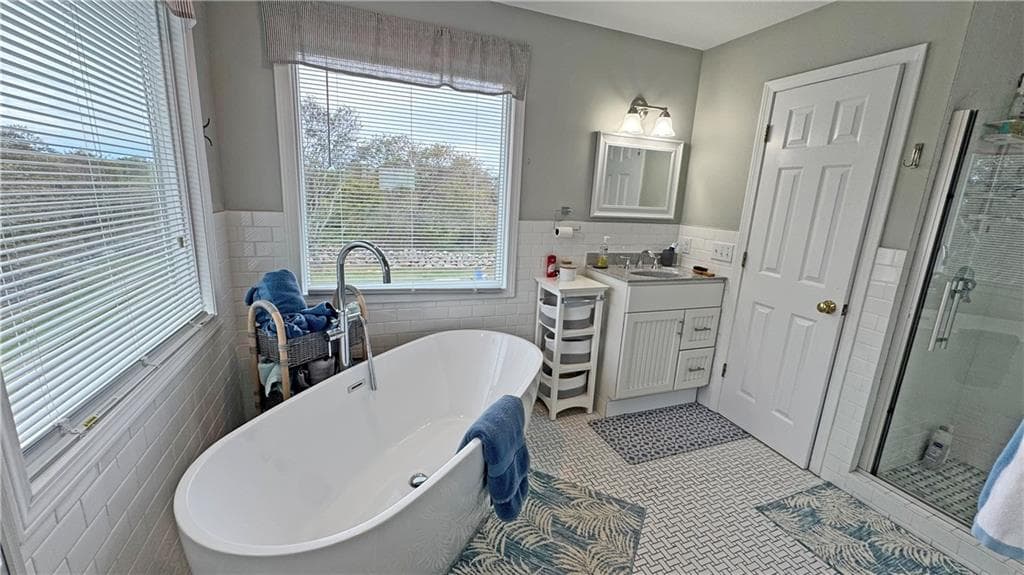 Single Family Residence at 1646 Payne Road, Block Island, photo 24 of 39