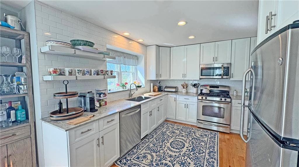 Single Family Residence at 1646 Payne Road, Block Island, photo 10 of 39
