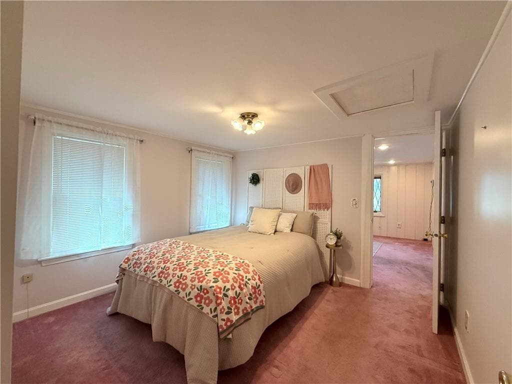 Single Family Residence at 117 Namquid Drive, Warwick, photo 11 of 31