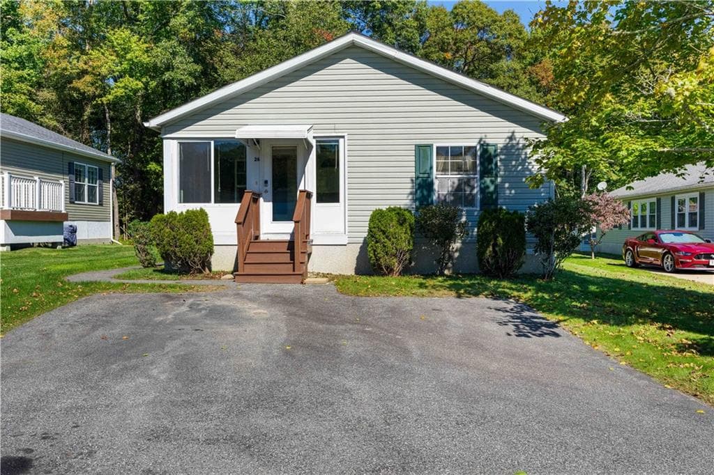 Single Family Residence at 26 Bluebird Drive, Tiverton, photo 2 of 28