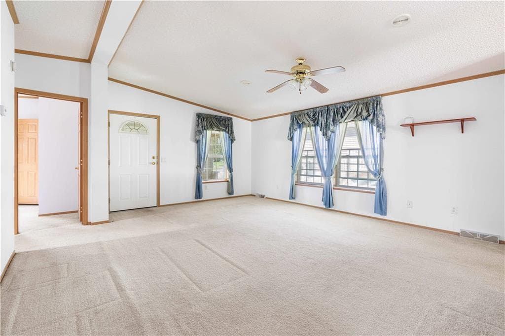 Single Family Residence at 26 Bluebird Drive, Tiverton, photo 6 of 28