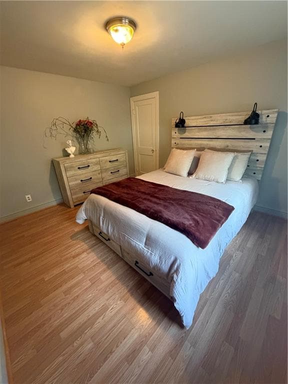 Single Family Residence at 15 Sarah Teft Drive, Warwick, photo 19 of 27
