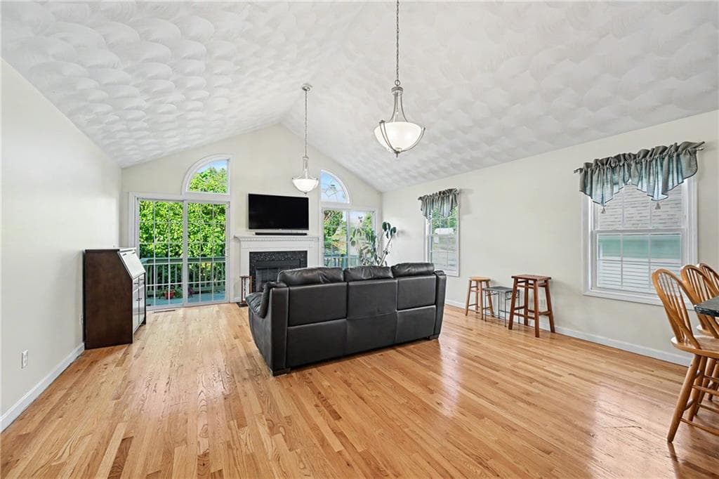 Condominium at 1421 Douglas Avenue UNIT H, North Providence, photo 20 of 27