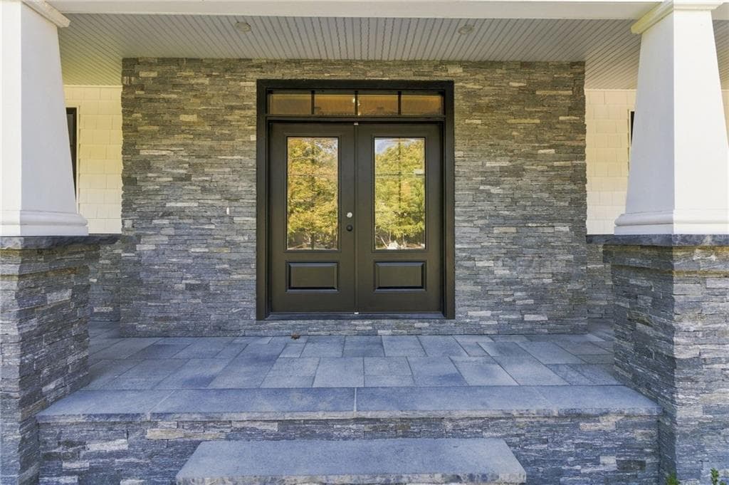 Single Family Residence at 12 Beechwood Drive, Cranston, photo 6 of 40