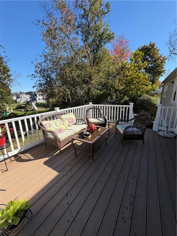 Single Family Residence at 3 Oak Street, Johnston, photo 17 of 23