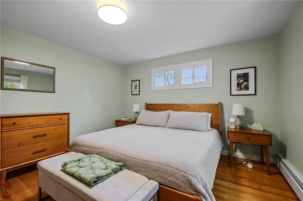 Single Family Residence at 22 Oakhurst Drive, Smithfield, photo 20 of 32