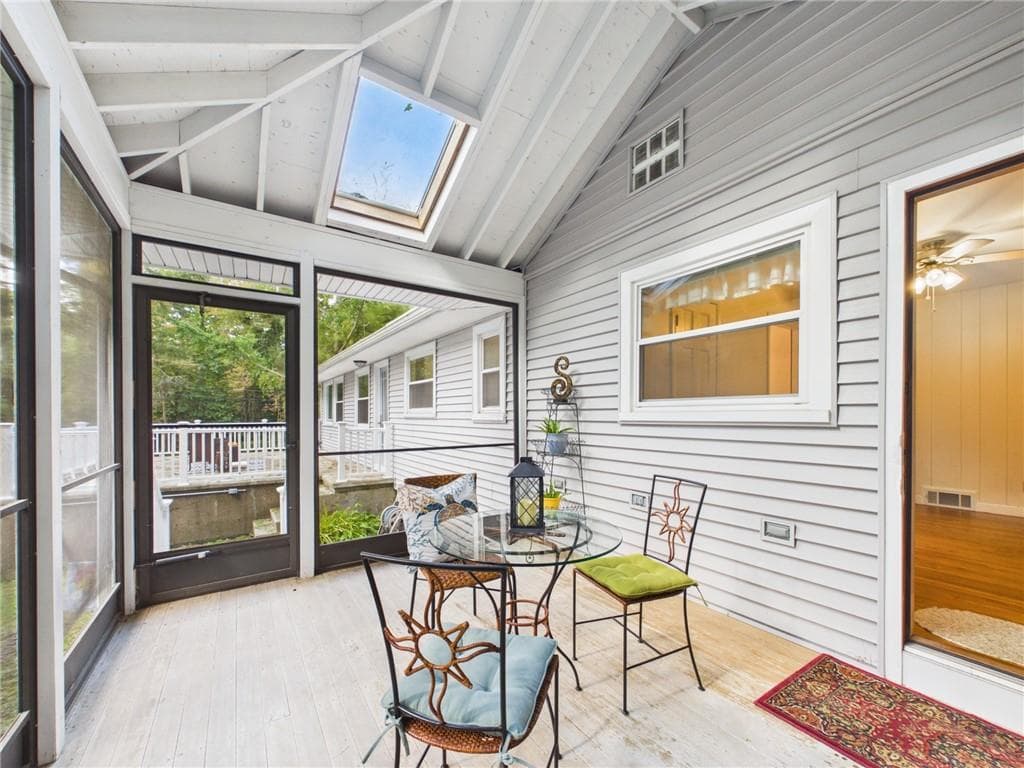 Single Family Residence at 115 Little Rest Road, South Kingstown, photo 21 of 30