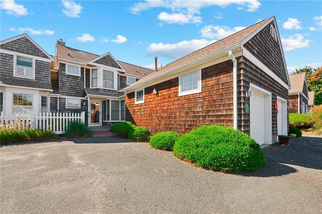 40 Fox Drive
