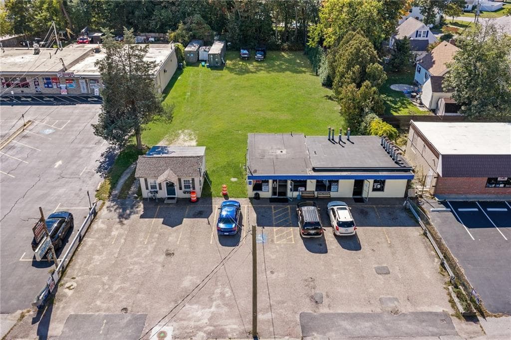 Commercial at 435 437 West Shore Road, Warwick, photo 2 of 12