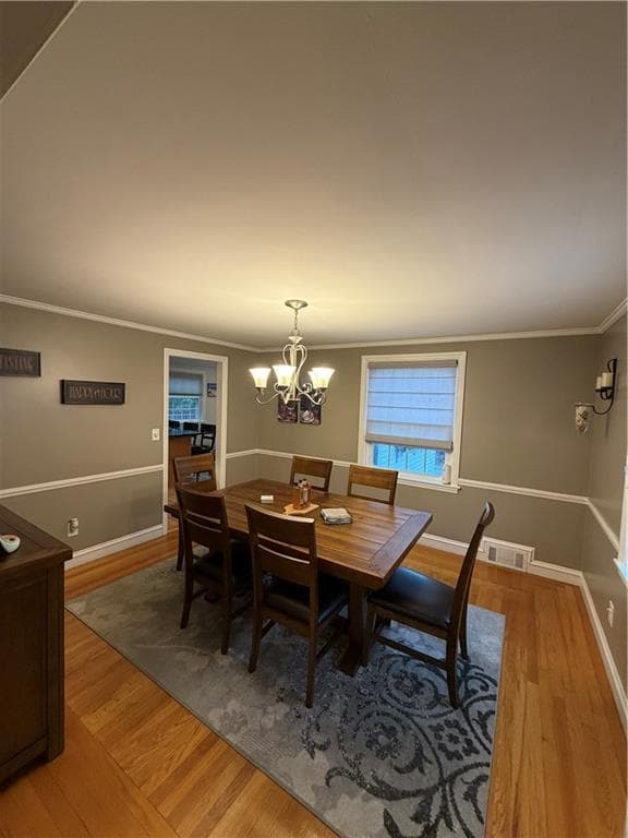 Single Family Residence at 136 Lawnacre Drive, Cranston, photo 7 of 21