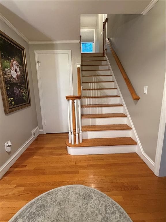 Single Family Residence at 136 Lawnacre Drive, Cranston, photo 10 of 21