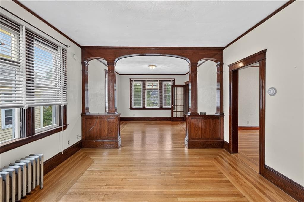 Multi Family at 113 Radcliffe Avenue, Providence, photo 3 of 37