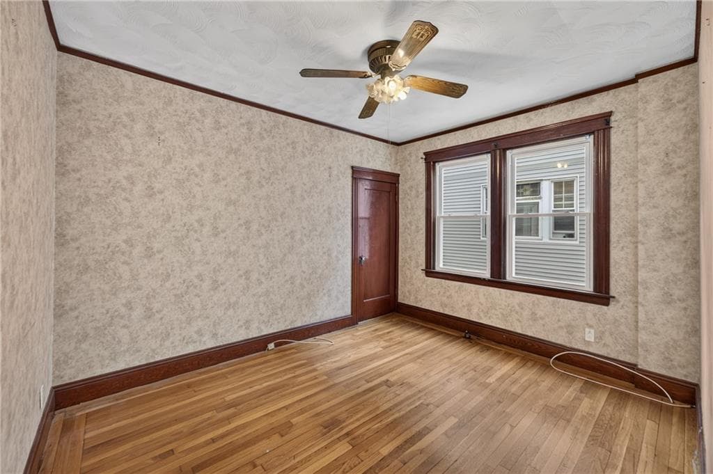 Multi Family at 113 Radcliffe Avenue, Providence, photo 14 of 37