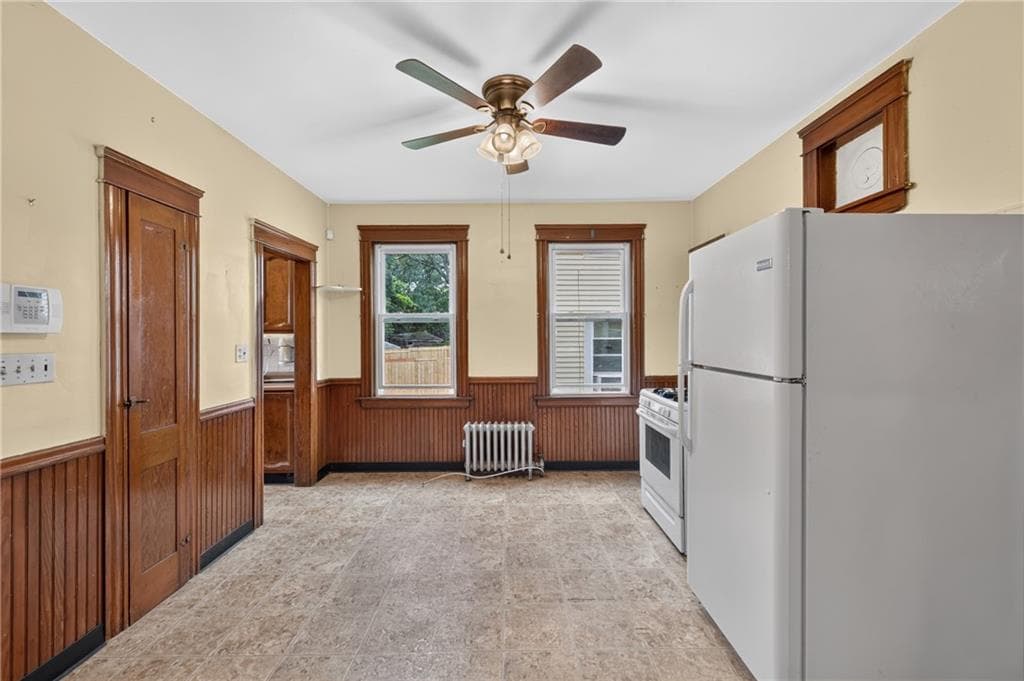 Multi Family at 113 Radcliffe Avenue, Providence, photo 18 of 37