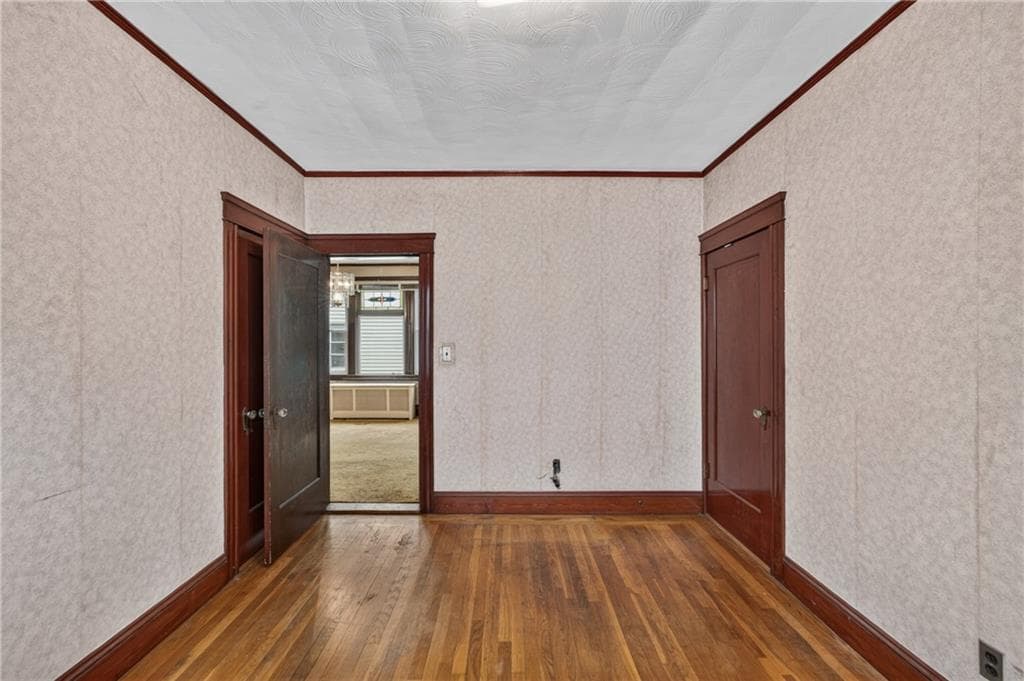 Multi Family at 113 Radcliffe Avenue, Providence, photo 11 of 37
