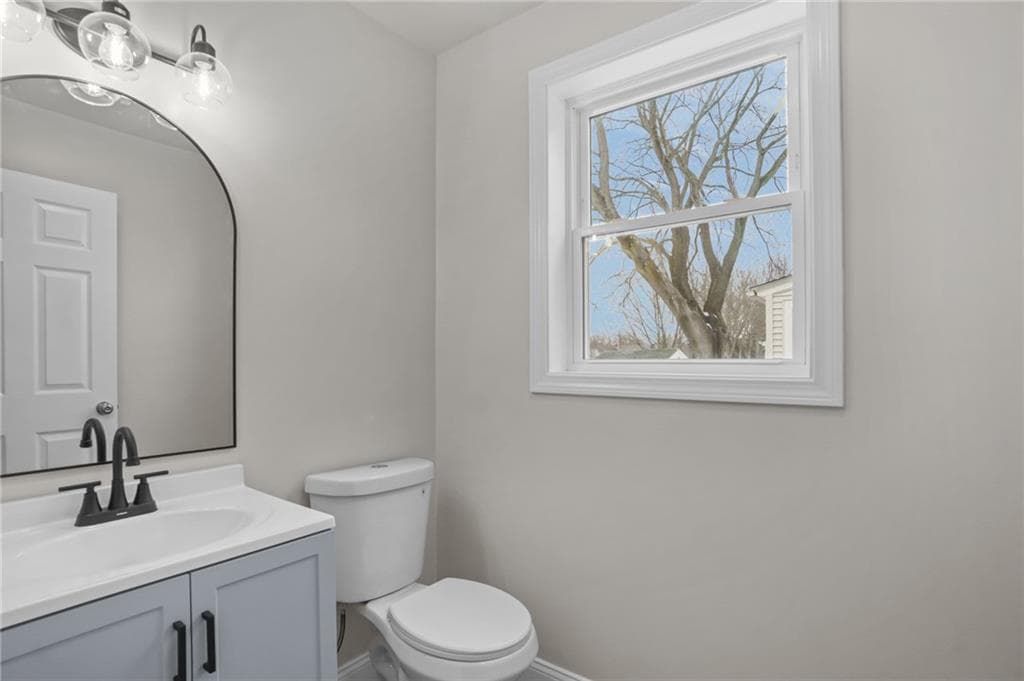 Single Family Residence at 354 Jastram Street, Providence, photo 20 of 30