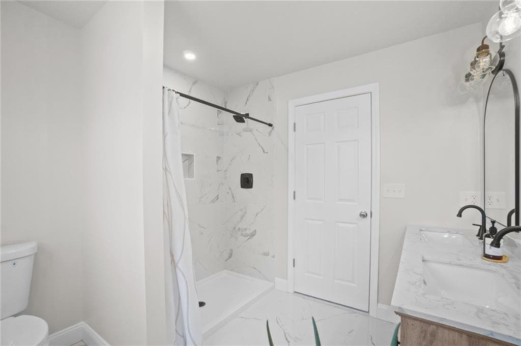 Single Family Residence at 354 Jastram Street, Providence, photo 21 of 30