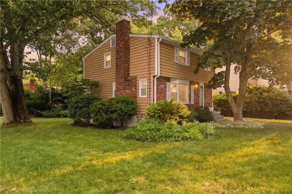 Single Family Residence at 10 Sprague Street, Cumberland, photo 27 of 32