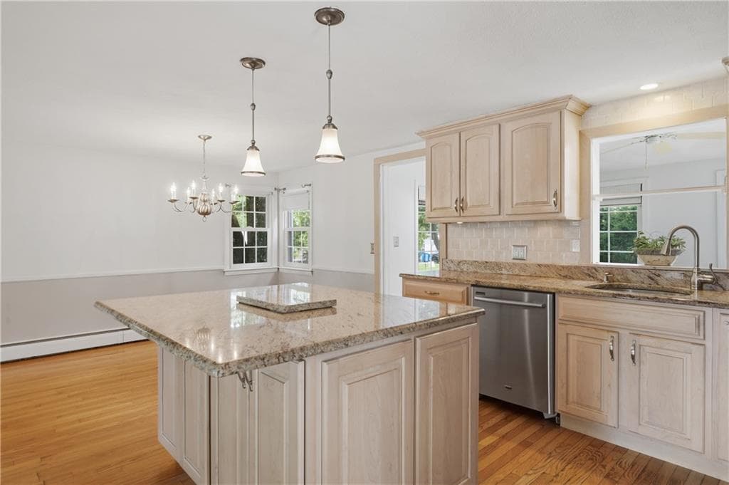 Single Family Residence at 10 Sprague Street, Cumberland, photo 5 of 32