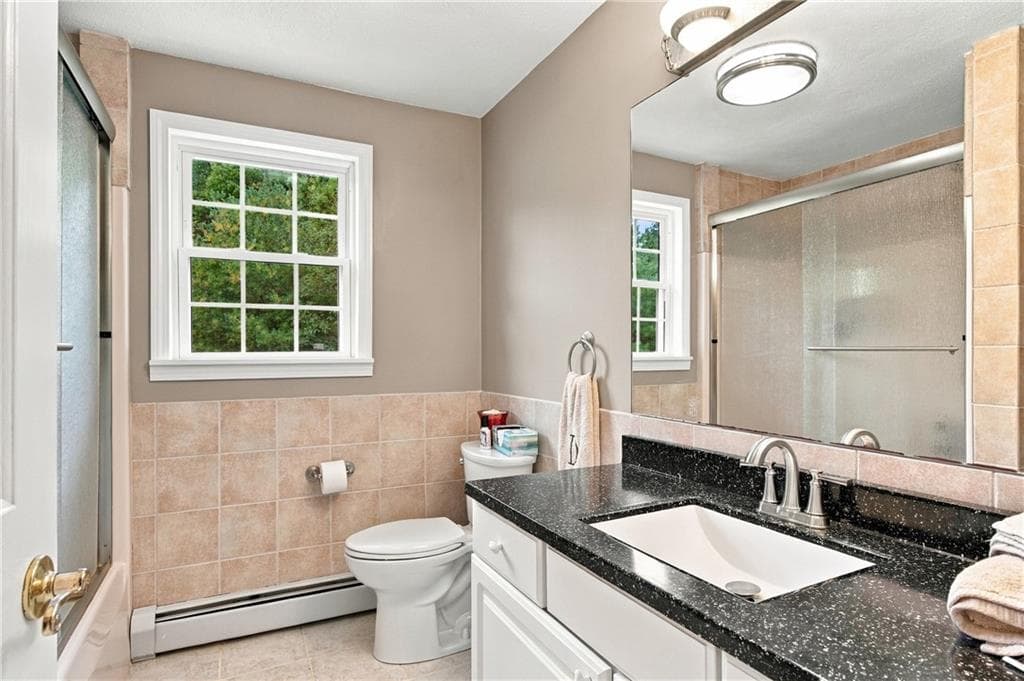Single Family Residence at 18 Pineridge Drive, Smithfield, photo 26 of 49