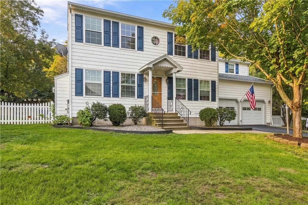 18 Pineridge Drive