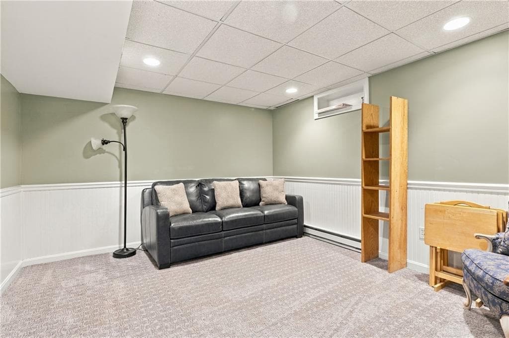 Single Family Residence at 18 Pineridge Drive, Smithfield, photo 37 of 49