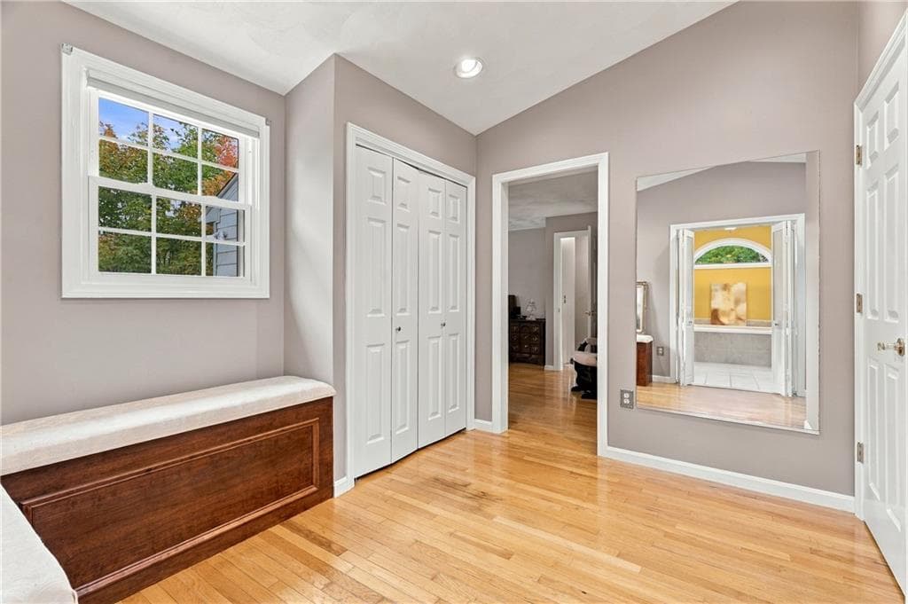 Single Family Residence at 18 Pineridge Drive, Smithfield, photo 25 of 49