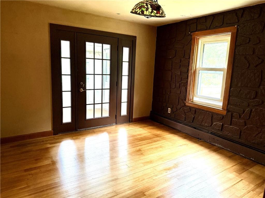 Single Family Residence at 14 Rejane Street, Coventry, photo 7 of 8