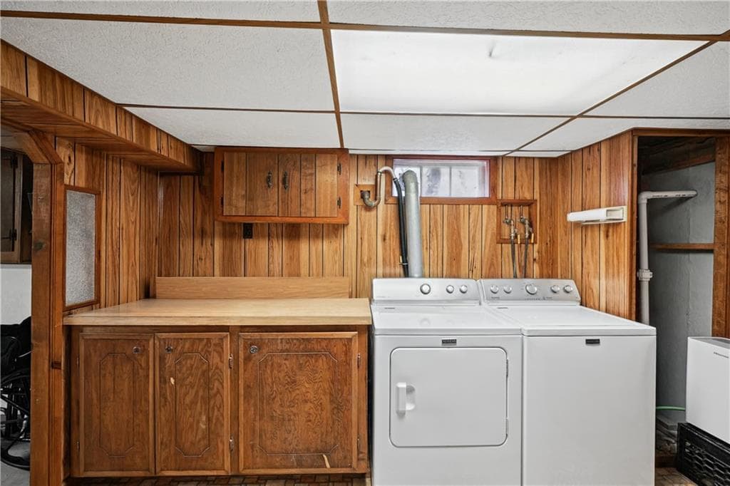 Single Family Residence at 420 Crandall Road, Tiverton, photo 28 of 40