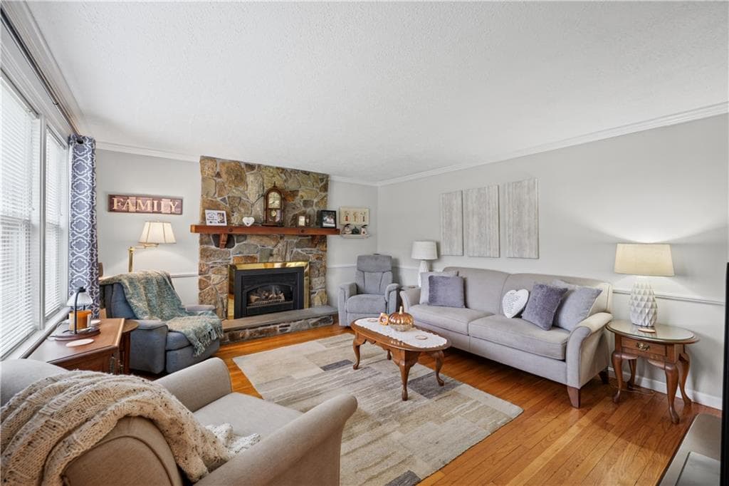 Single Family Residence at 420 Crandall Road, Tiverton, photo 10 of 40