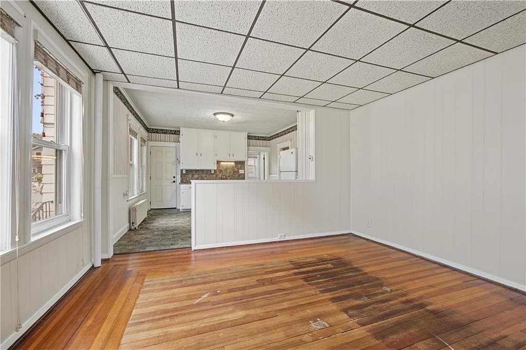 Multi Family at 84 Avenue C, Woonsocket, photo 4 of 25